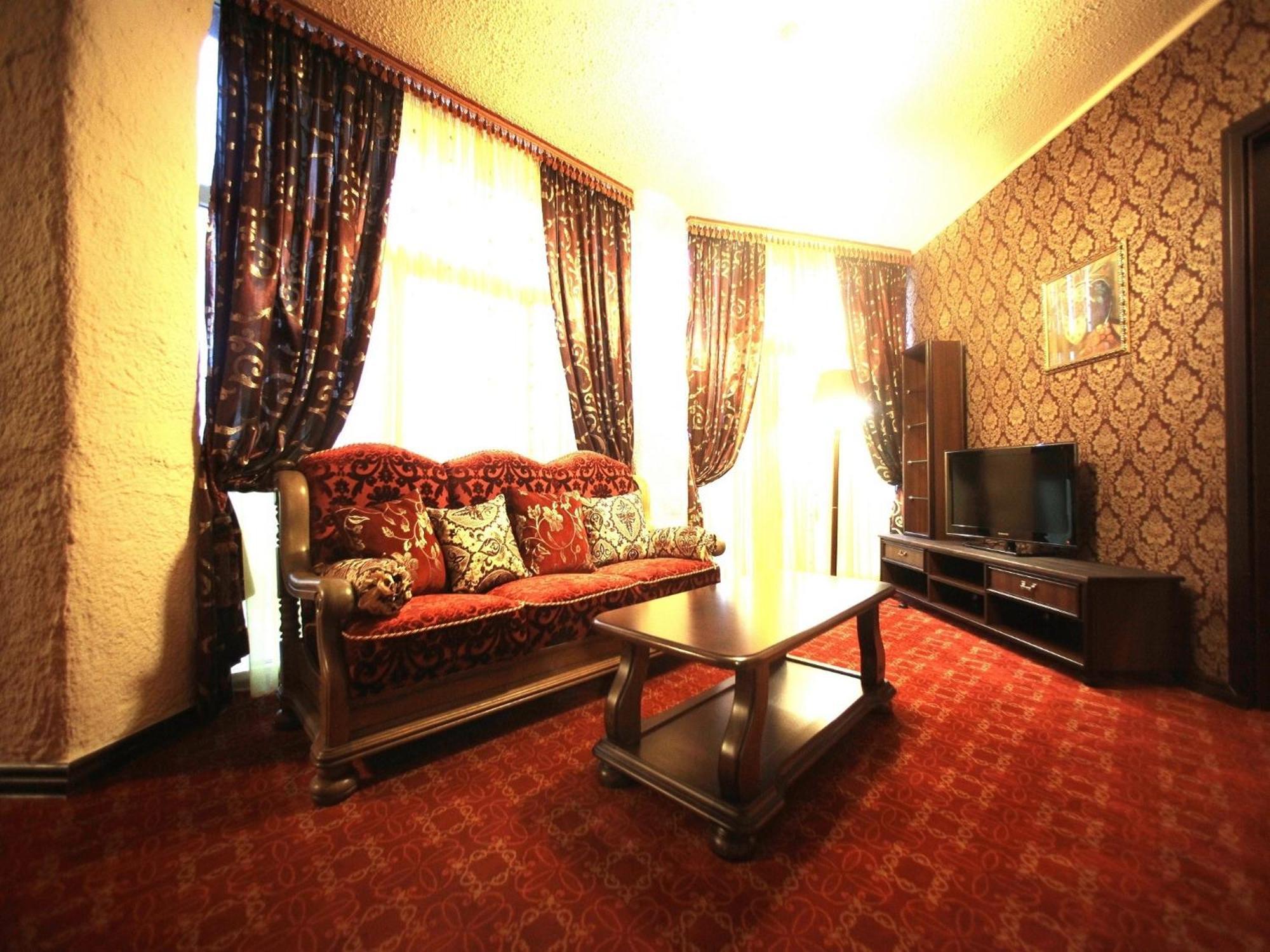 Hotel Kilikiya أوزهورود الغرفة الصورة