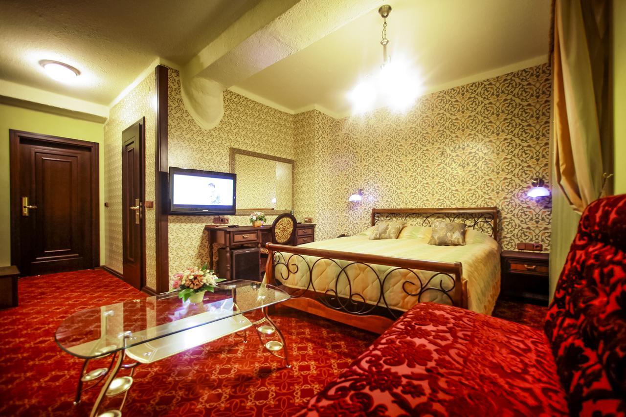 Hotel Kilikiya أوزهورود المظهر الخارجي الصورة